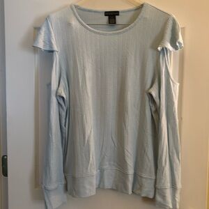 Cold shoulder lightweight sweater.